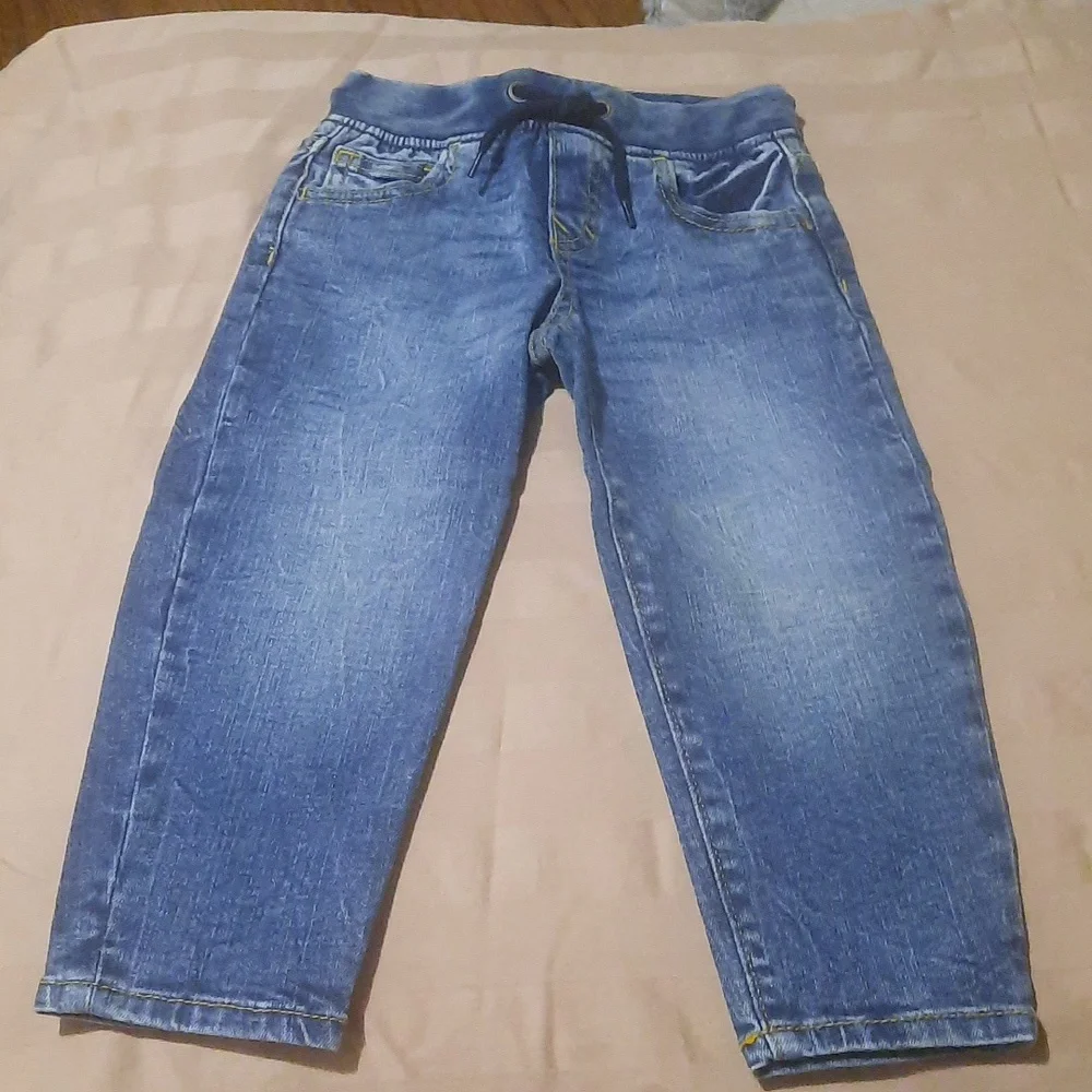 Gymboree jeans size 2T boy or girl